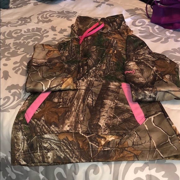 Sweatshirt - Picture 1 of 1